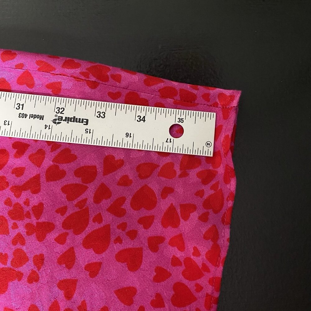 Loft Bias Midi Skirt Size M Pink Red All Over Heart Print Y2K 90s Flowy Romantic - Picture 13 of 13